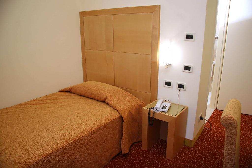 Hotel Roma Cividale del Friuli Exteriör bild
