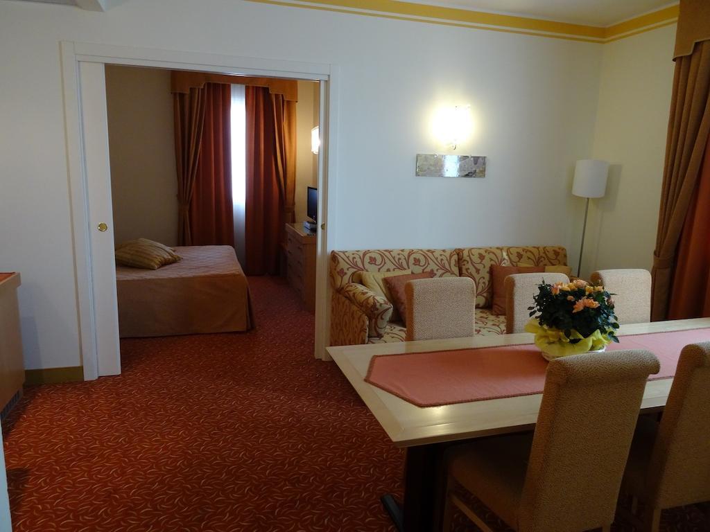 Hotel Roma Cividale del Friuli Rum bild