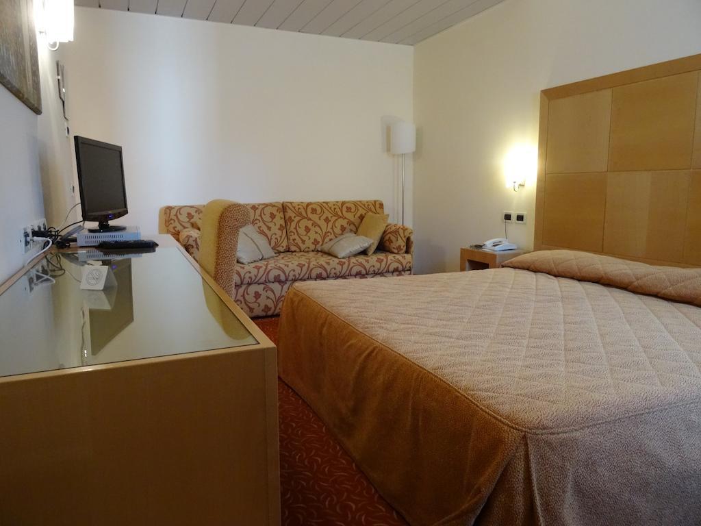 Hotel Roma Cividale del Friuli Rum bild