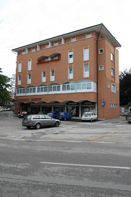 Hotel Roma Cividale del Friuli Exteriör bild